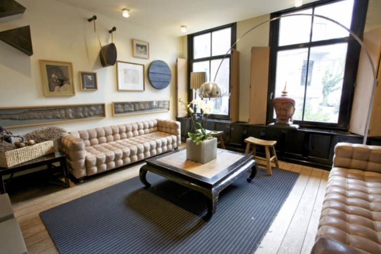 Lounge Area